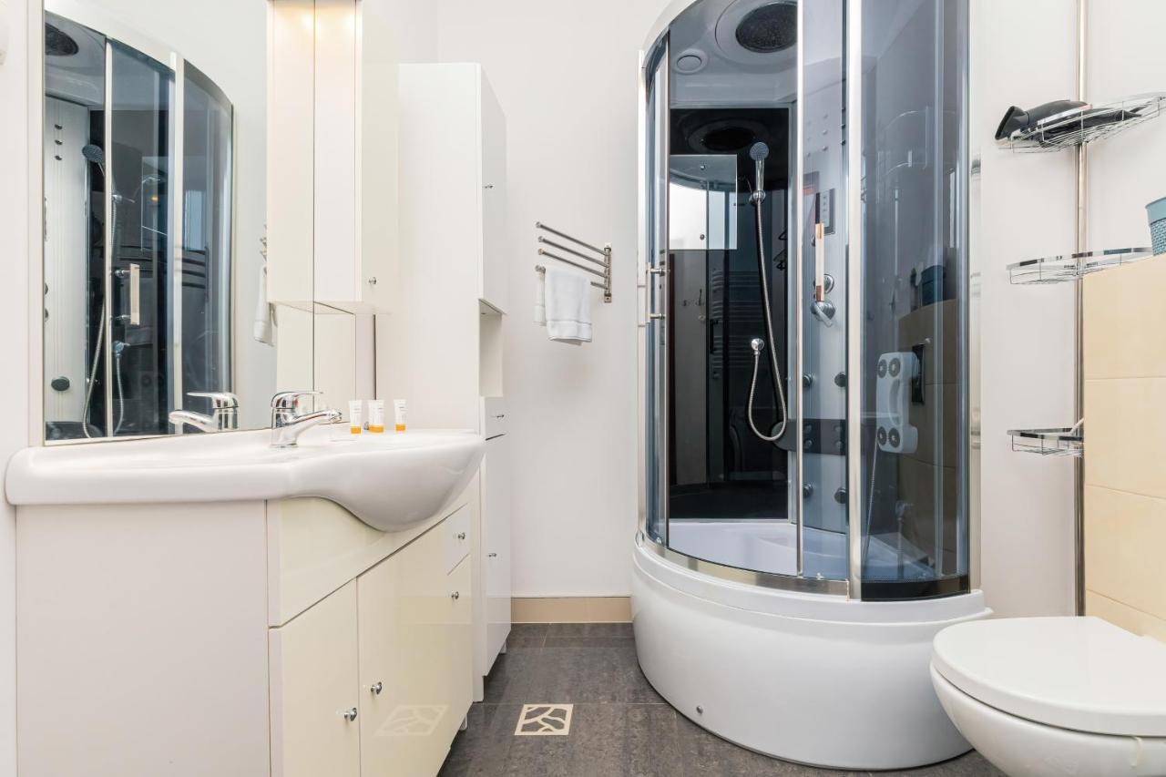 Apartment Gdansk Jabloniowa By Noclegi Renters Esterno foto